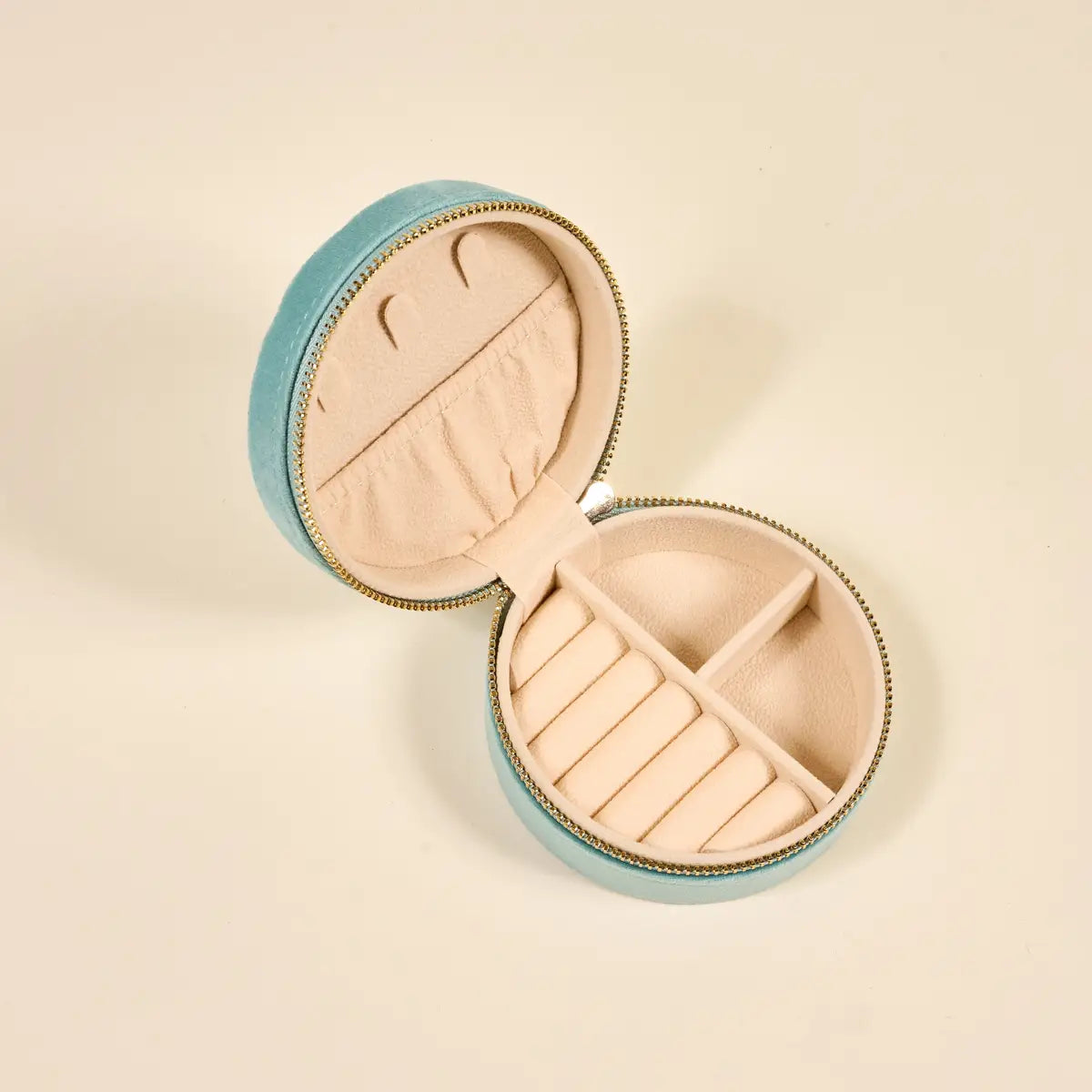 Round Velvet Jewelry Case-Seashell