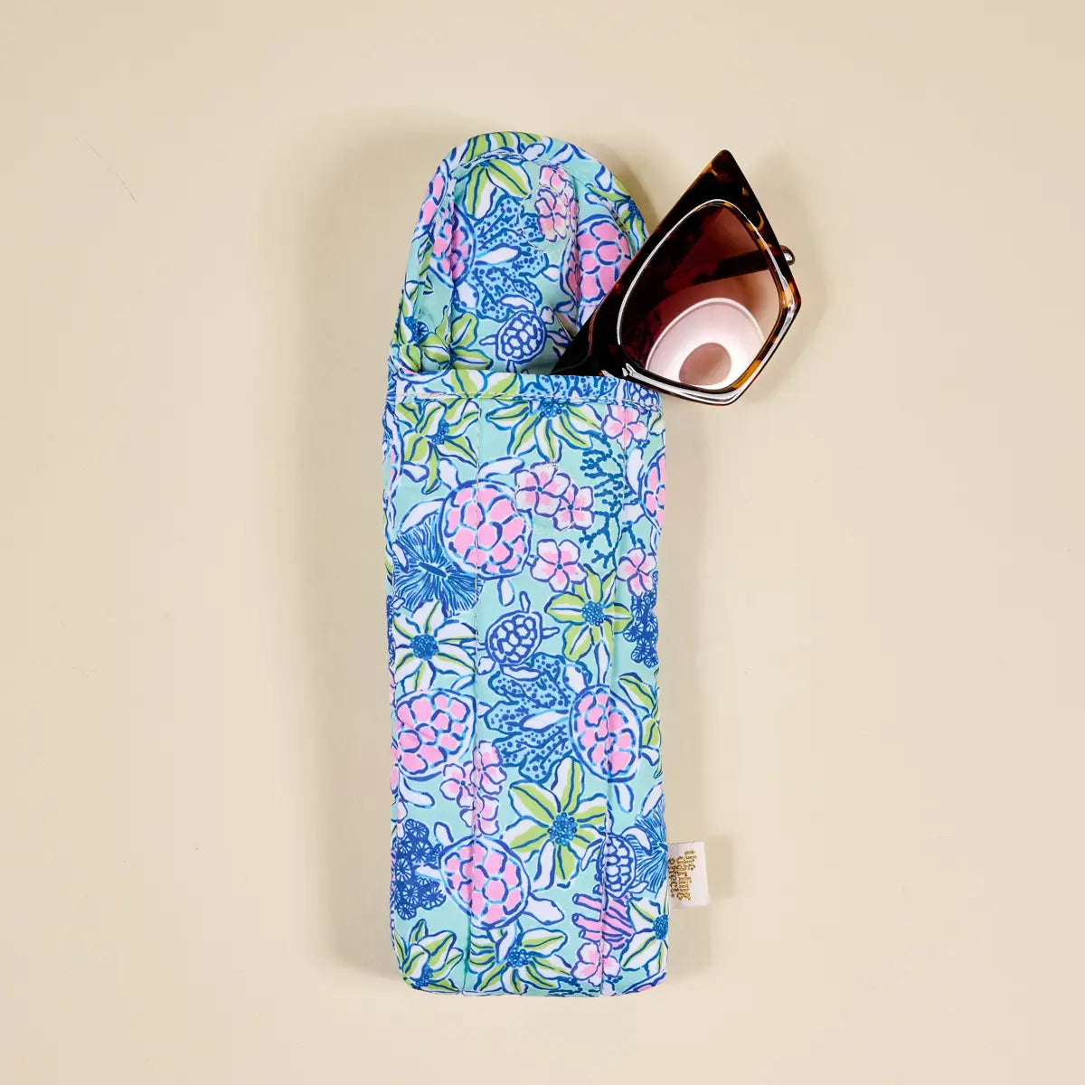 Puffy Sunglasses Case–Coastal Cove