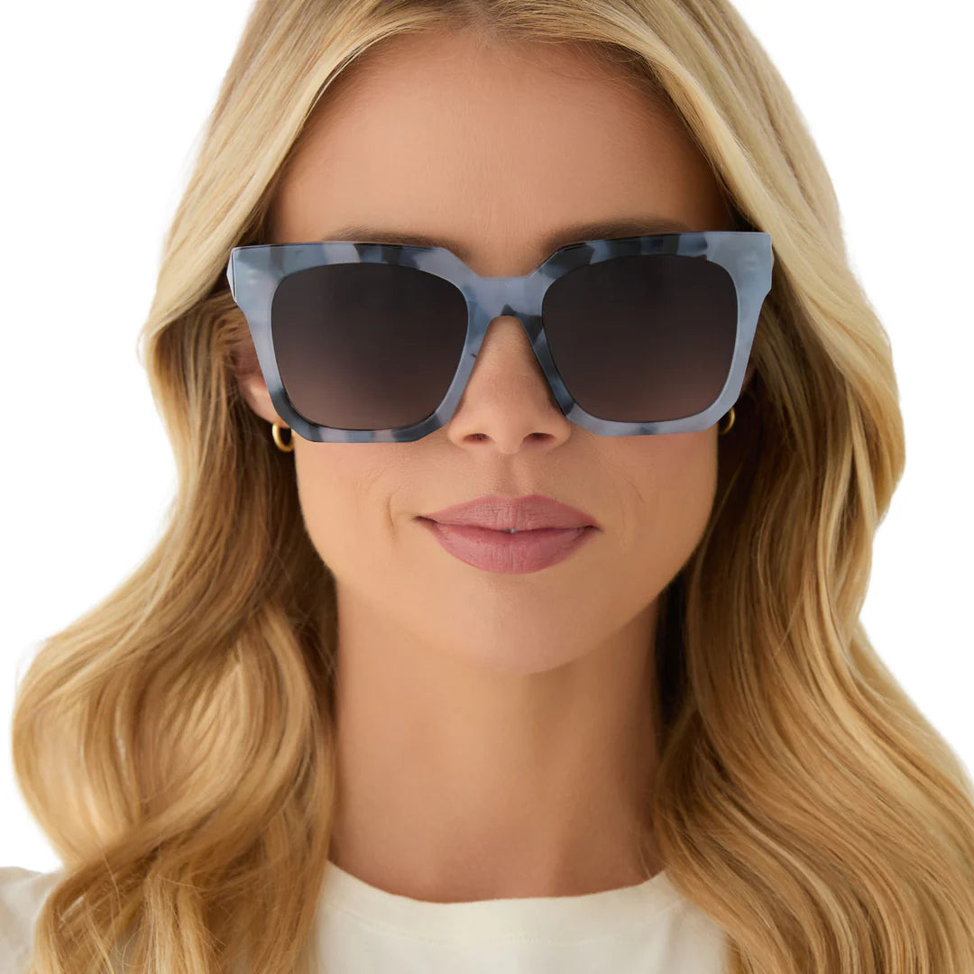 Ariana Sunglasses - Retro Blue Tortoise + Grey Gradient