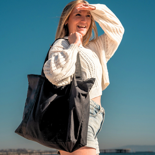 Bluewater Beach Tote - Black