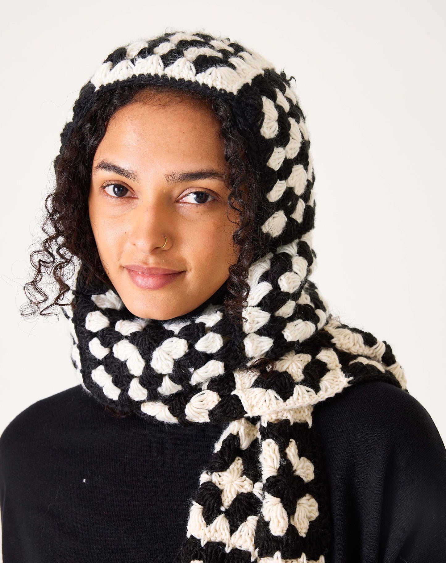 La Paz Crochet Balaclava - Cream/Black